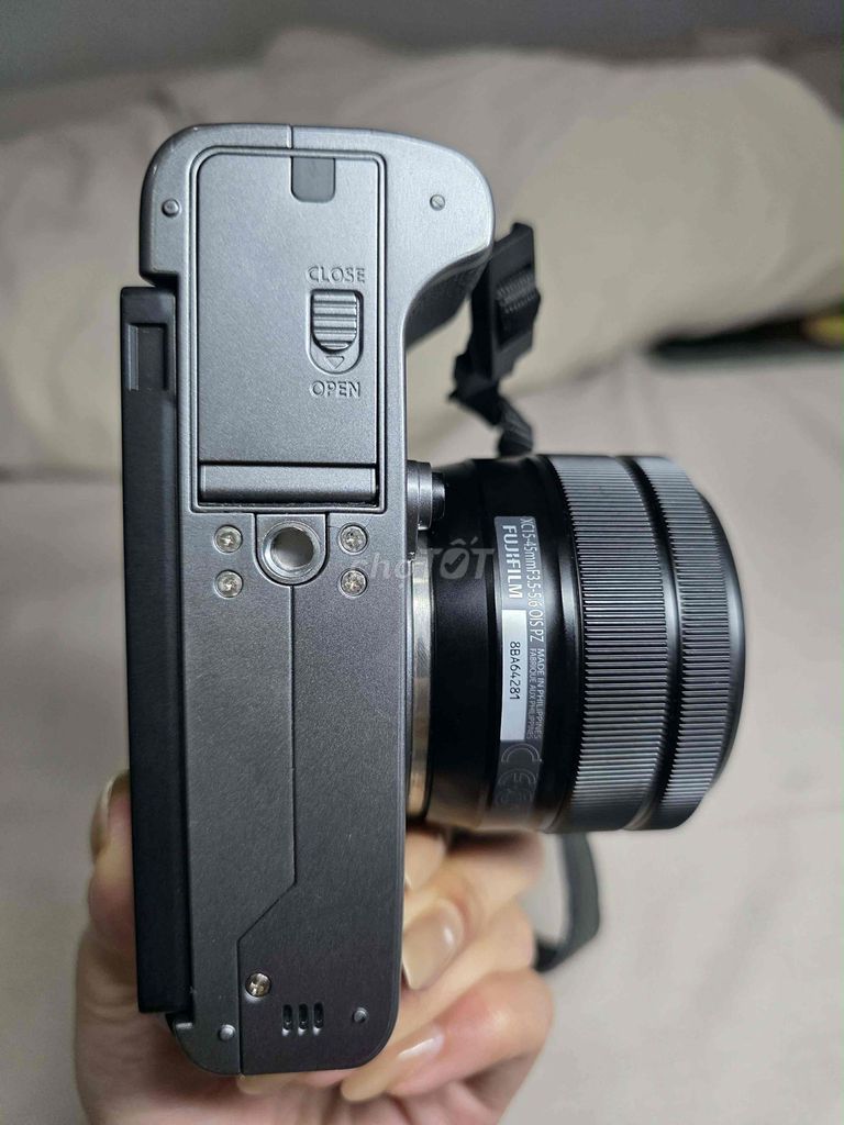 Máy ảnh Fujifilm X-T200 Xám. Mua bán Máy ảnh, Máy quay tại Huyện Thống Nhất Đồng Nai được đăng bởi sam ly hình 1