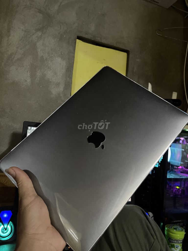 Apple MacBook Air 2020 i5 13.3 inch 8GB/SSD Xám. Mua bán Laptop tại Huyện Võ Nhai Thái Nguyên được đăng bởi nguyễn xuân quang hình 1