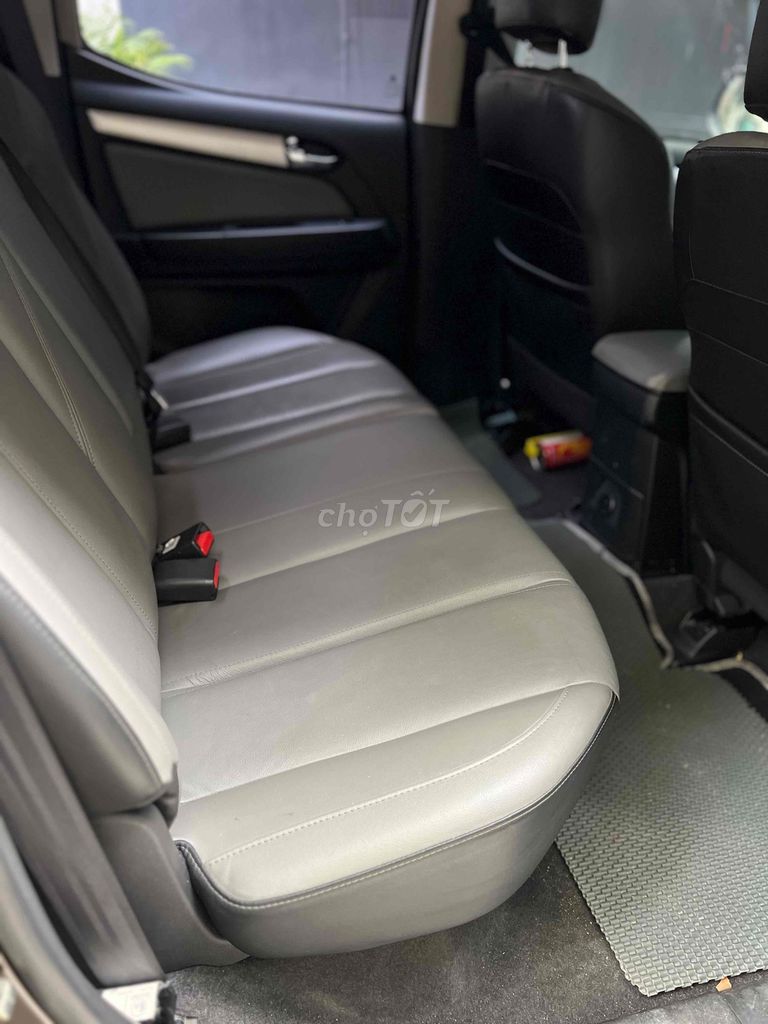 Chevrolet Colorado 2017 2.8 LTZ 4x4 AT. Mua bán Ô tô tại Quận 12 Tp Hồ Chí Minh được đăng bởi Dương võ hình 8