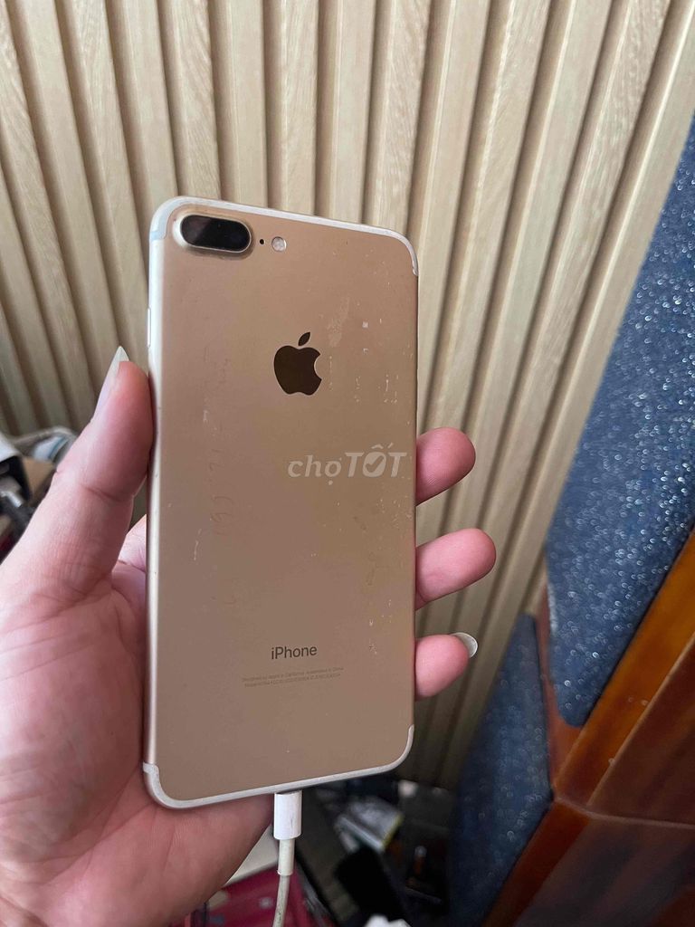 Apple iPhone 7 Plus 32g Vàng Đã sử dụng. Mua bán Điện thoại tại Thị xã Tân Uyên Bình Dương được đăng bởi truong hình 1
