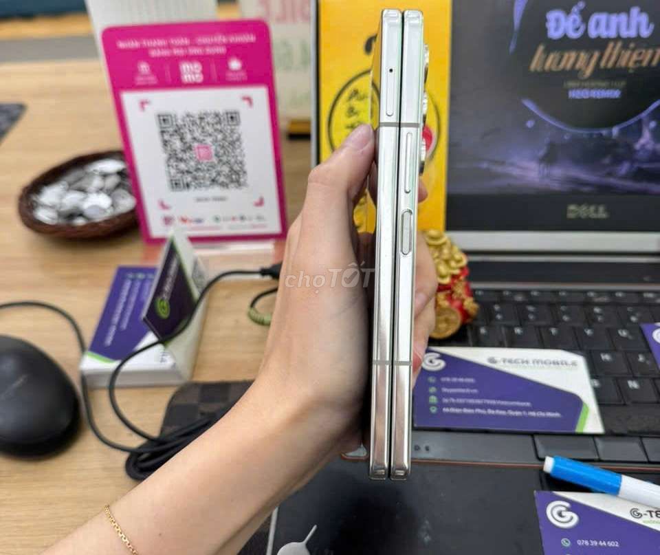Samsung vip Galaxy Z Fold5 Trắng 512GB. Mua bán Điện thoại tại Quận 1 Tp Hồ Chí Minh được đăng bởi Minh phương hình 1