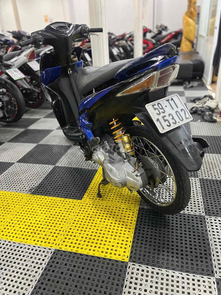 Yamaha Luvias biển SG dàn áo liền lạc, máy bao êm