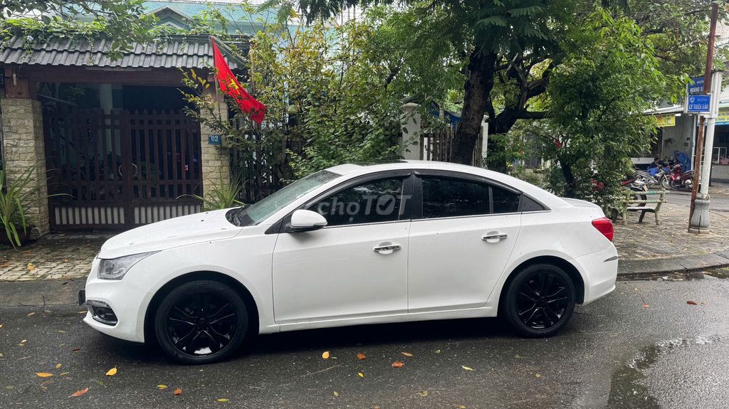 Chevrolet Cruze 2017 LTZ Trắng. Mua bán Ô tô tại Quận Cẩm Lệ Đà Nẵng được đăng bởi Nguyễn Đức Trưởng hình 6