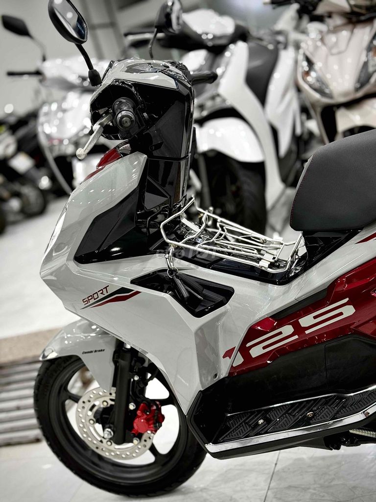 AirBlade125 4Val 2024 Odo2k Lướt chính chủ 🔥🔥🔥. Mua bán Xe máy tại Thị xã Phú Mỹ Bà Rịa - Vũng Tàu được đăng bởi Cửa Hàng Xe Máy Phú Mỹ hình 13