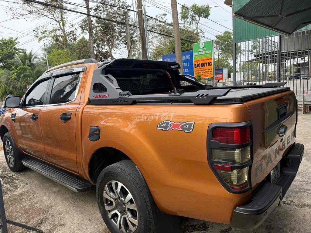 Ford Ranger Wildtrak 2018 2.0L 4x2 AT 176000 km. Mua bán Ô tô tại Thành phố Biên Hòa Đồng Nai được đăng bởi Dung hình 6