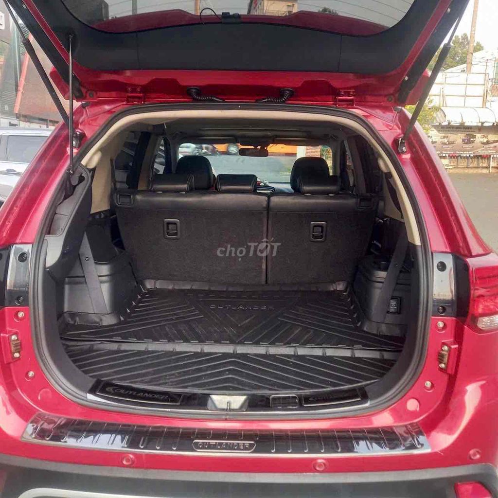 Mitsubishi Outlander 2021 Premium 2.0 CVT. Mua bán Ô tô tại Quận 7 Tp Hồ Chí Minh được đăng bởi Hoà hình 3