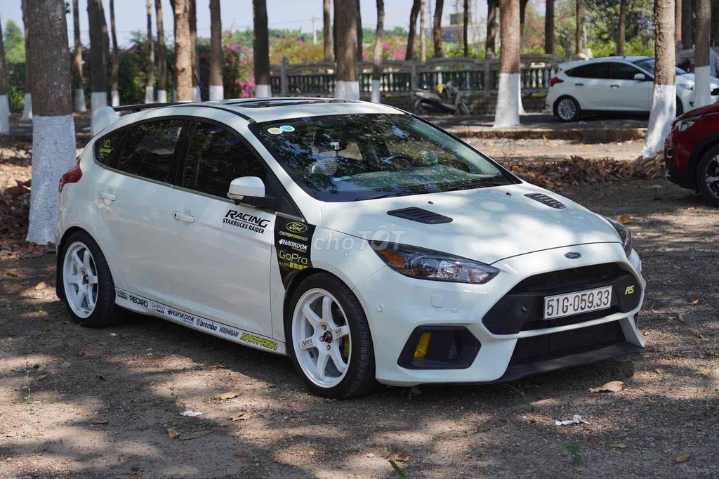 Ford Focus S 2018 Sport 52.000 km. Mua bán Ô tô tại Quận Bình Thạnh Tp Hồ Chí Minh được đăng bởi Nhat Anh hình 3