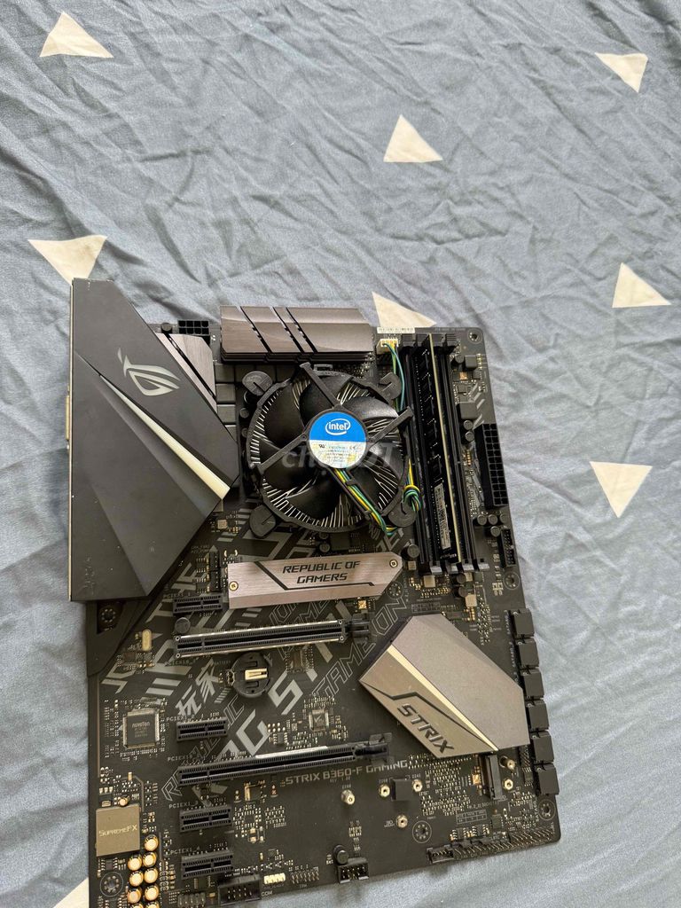 Bo mạch chủ Asus ROG Strix B360-F Gaming Đen. Mua bán Linh kiện (RAM, Card...) tại Quận Thanh Khê Đà Nẵng được đăng bởi VIP hình 1