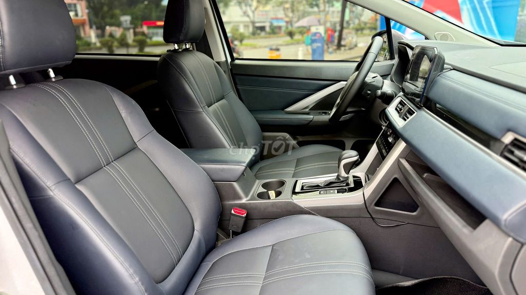 Mitsubishi Xpander Cross 2025  - 2105 km màu Trắng. Mua bán Ô tô tại Quận Tân Bình Tp Hồ Chí Minh được đăng bởi MITSUBISHI TRƯỜNG CHINH đại lý chính hãng hình 12