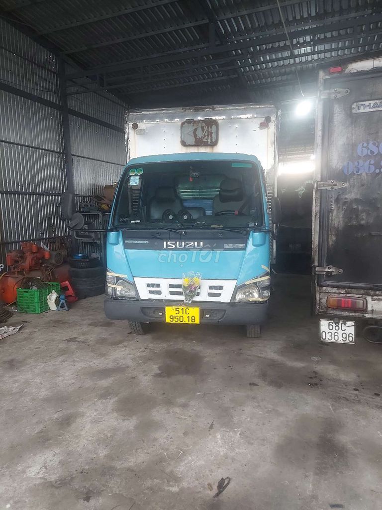 Xe tải isuzu thùng kín 2006. Mua bán Xe tải, xe ben tại Huyện Gò Quao Kiên Giang được đăng bởi Tài hình 6