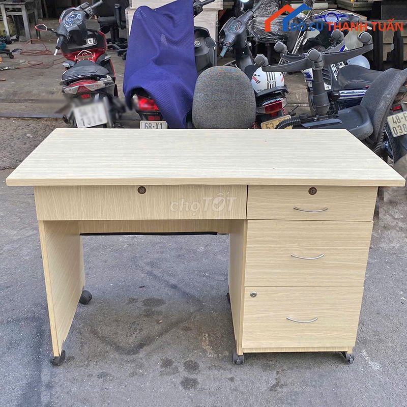 BÀN LÀM VIỆC 1M2X60CM CŨ