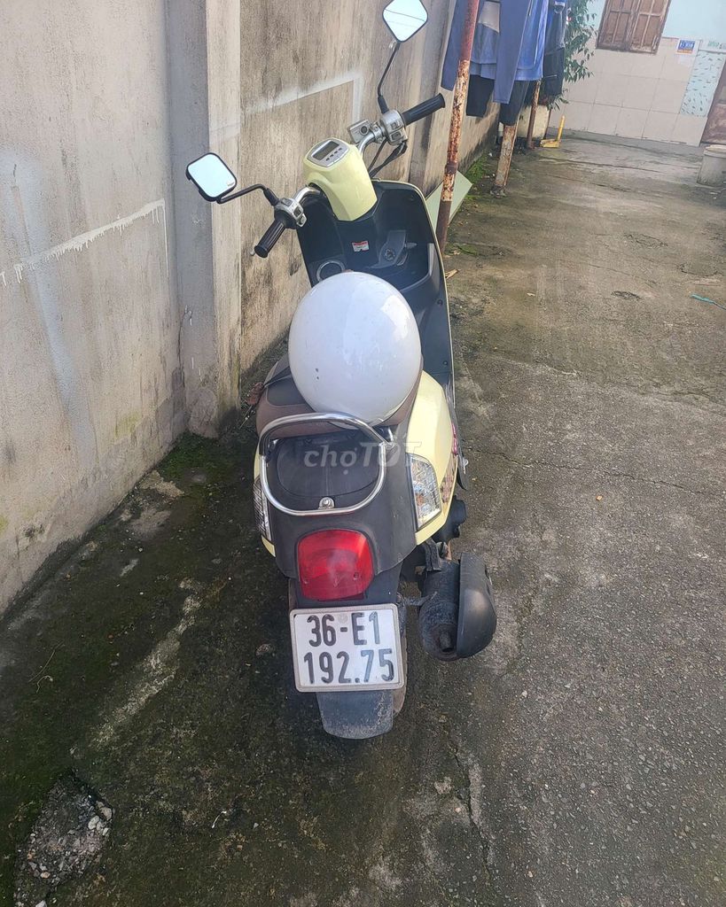 Yamaha Cuxi Fi màu Vàng đã sử dụng. Mua bán Xe máy tại Thị xã Tân Uyên Bình Dương được đăng bởi Vo Nhon hình 3