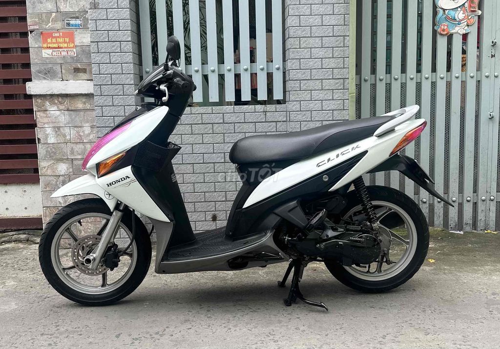 Click đẹp, máy êm thì thầm bao vọt. Mua bán Xe máy tại Quận 8 Tp Hồ Chí Minh được đăng bởi Quân  hình 2