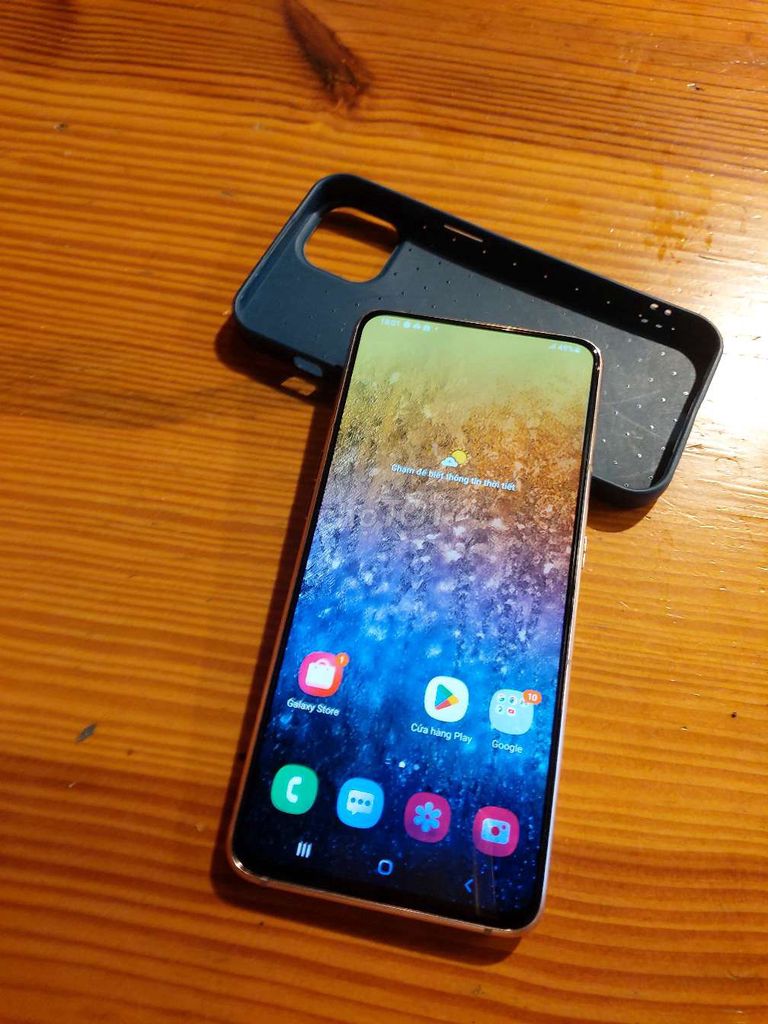 Samsung Galaxy A80 Vàng hồng Hư màn hình. Mua bán Điện thoại tại Quận 11 Tp Hồ Chí Minh được đăng bởi Quang Thanh  hình 1