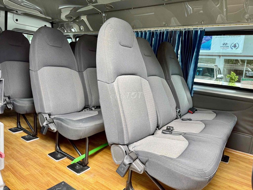 Ford Transit MCA 2023 Xe Hợp Đồng,Đi Kỹ,Xe Đẹp. Mua bán Ô tô tại Huyện Bình Chánh Tp Hồ Chí Minh được đăng bởi Xe Ford Cũ Chính Hãng Nghĩa SG Ford hình 12
