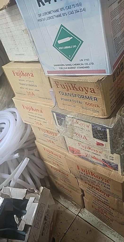 Bộ chuyển đổi nguồn 220v ra 100v, 110v có ổ cắm. Mua bán Đồ chuyên dụng, Giống nuôi trồng tại Quận Gò Vấp Tp Hồ Chí Minh được đăng bởi Ngọc Mai hình 1