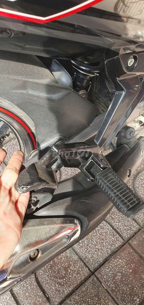 Yamaha Exciter 1S9A 2016 Đỏ 28000 km. Mua bán Xe máy tại Quận 8 Tp Hồ Chí Minh được đăng bởi Hoàng Kha hình 7