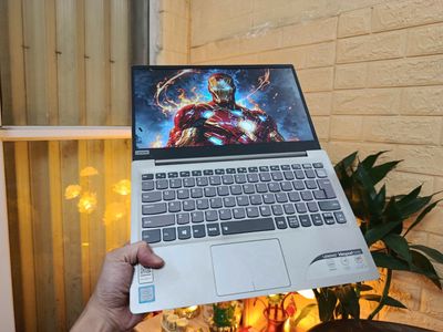 Lenovo Ideapad 320s i5/8/8/128 13,3