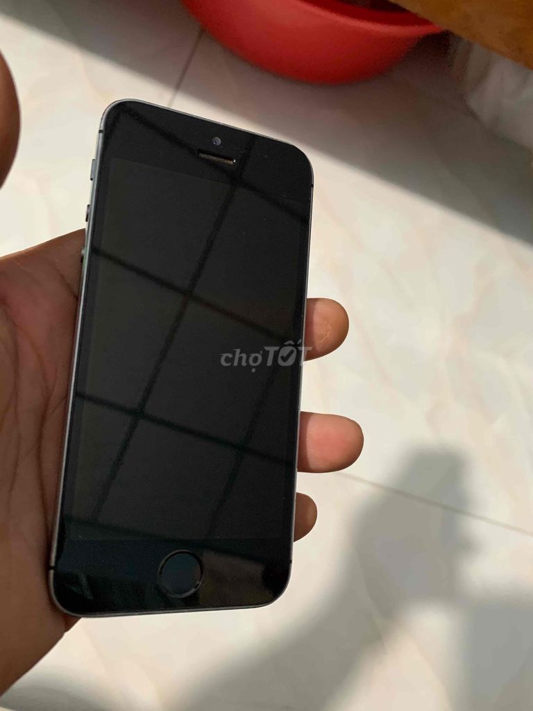 Apple iPhone 5s 16GB Đen Mỹ. Mua bán Điện thoại tại Huyện Tân Trụ Long An được đăng bởi Thiện Nguyễn hình 1