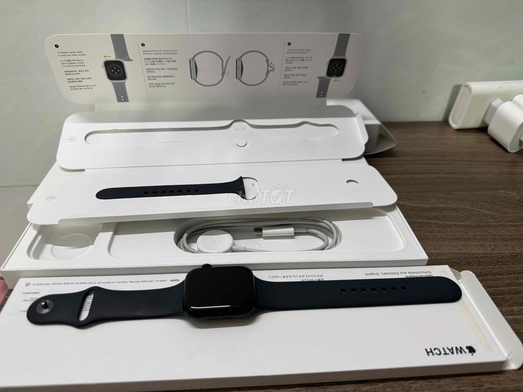 apple watch SE2 44m đeo 4 5 lần mới keng full tgdd