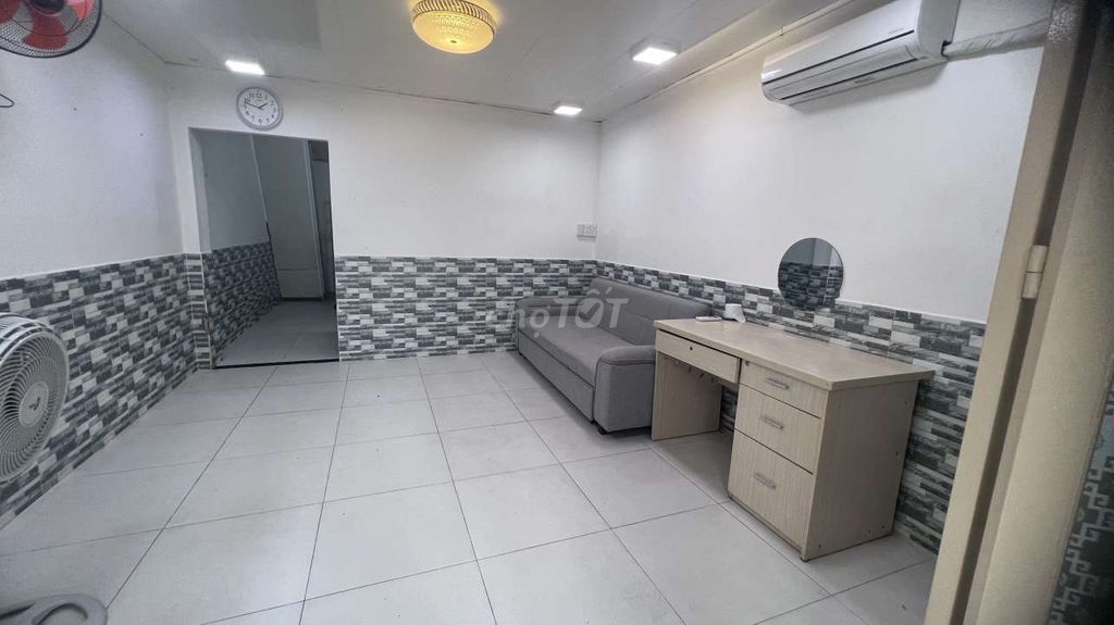 Giá 4,9Tỷ , 40m2 , Nhà 1Lầu - Khu Phan Xích Long - Phùng Văn Cung,Q.PN