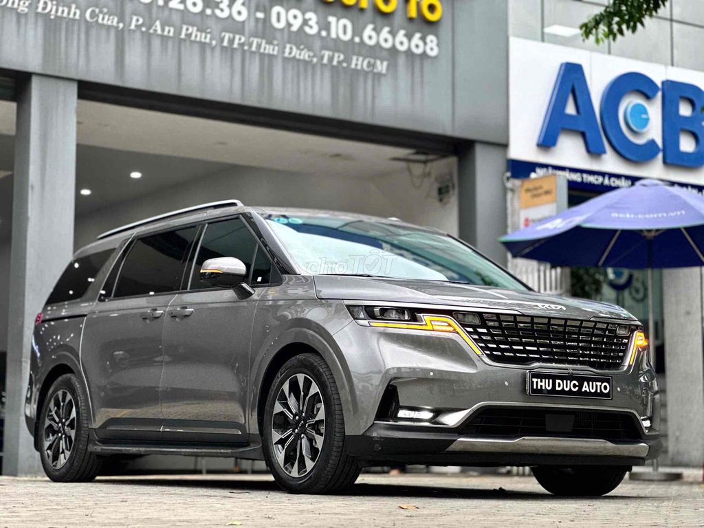 Kia Carnival Signature 2024 дизель автомат серый