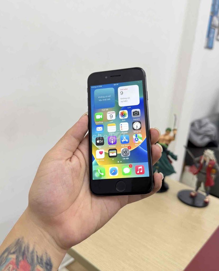 Apple iPhone SE 2020 64GB Đen Nguyên bản. Mua bán Điện thoại tại Quận Đống Đa Hà Nội được đăng bởi Huy Long Store 247 hình 1