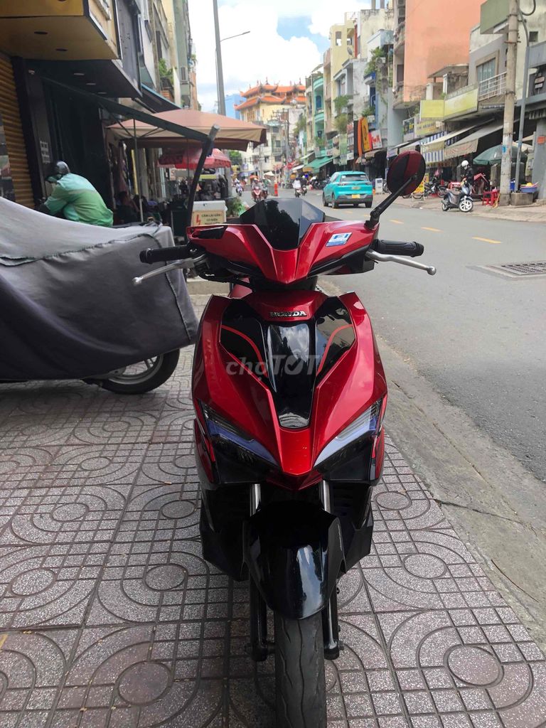 Honda Air Blade 2017 Красно-черный