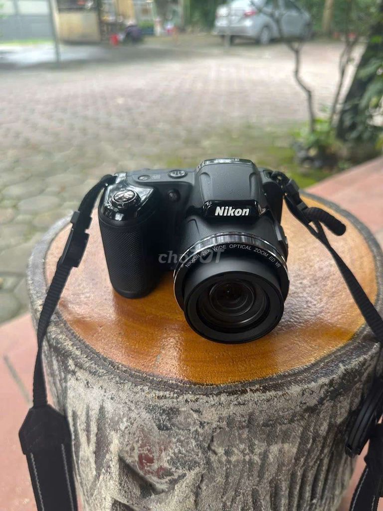 Máy ảnh nikon L810. Mình ít sử dụng giờ muốn bán