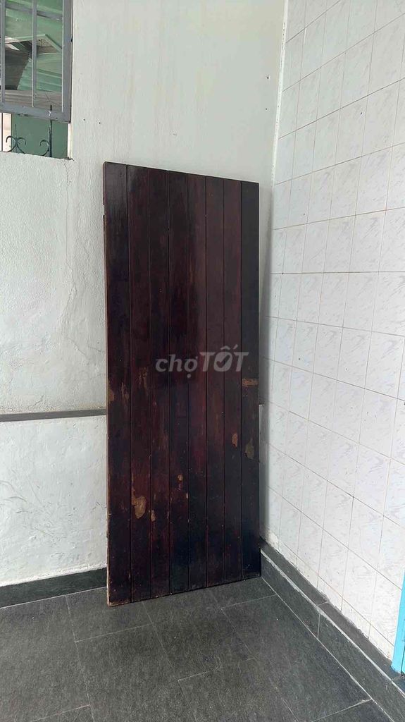 Cửa gỗ Gỗ tự nhiên Nâu 70x180cm. Mua bán Nội thất, đồ gia dụng khác tại Quận Hải Châu Đà Nẵng được đăng bởi Linh hình 1