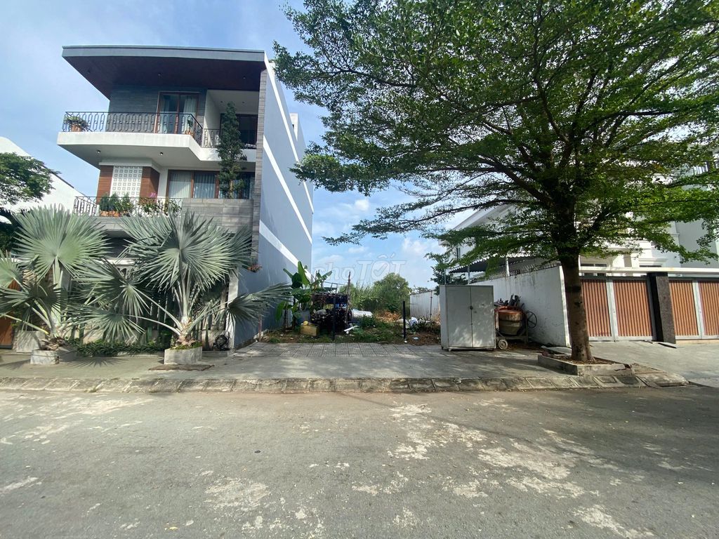 ĐẤT VIEW SÔNG SG, MT ĐƯỜNG NHỰA 10M,FULL THỔ, SỔ RIÊNG,352M2 - 35TR/M2