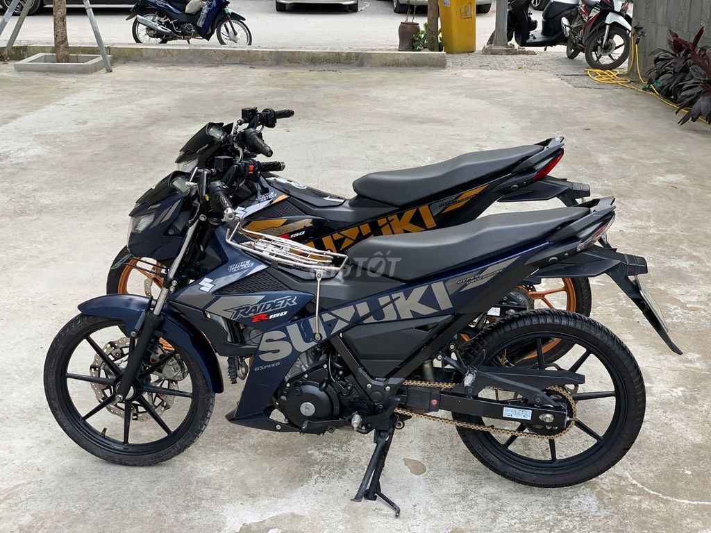Suzuki Raider 150 2022 có trả góp trao đổi ✅. Mua bán Xe máy tại Quận Hoàng Mai Hà Nội được đăng bởi Phú Lý hình 4