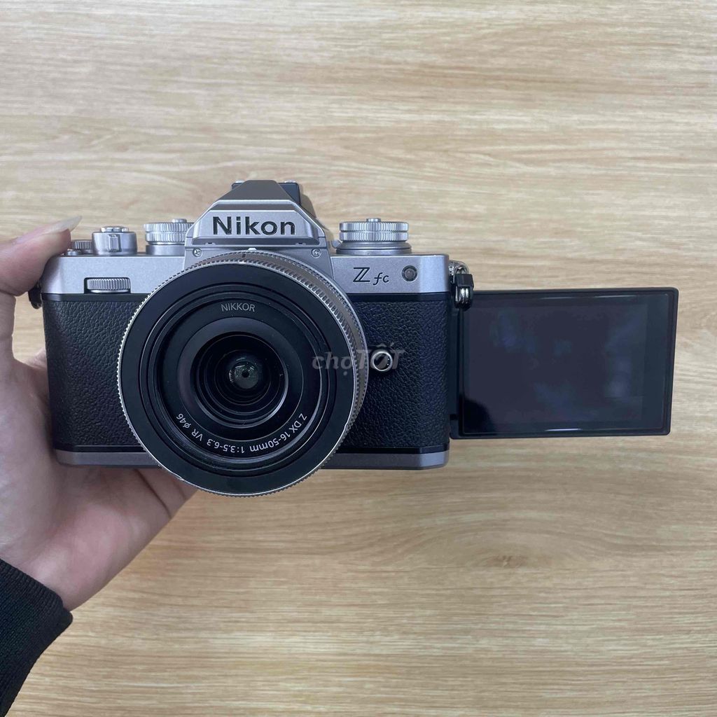 Máy ảnh Nikon Zfc silver kèm kit 16-50mm. Mua bán Máy ảnh, Máy quay tại Huyện Thanh Trì Hà Nội được đăng bởi Nguyễn Đức Tuấn hình 1