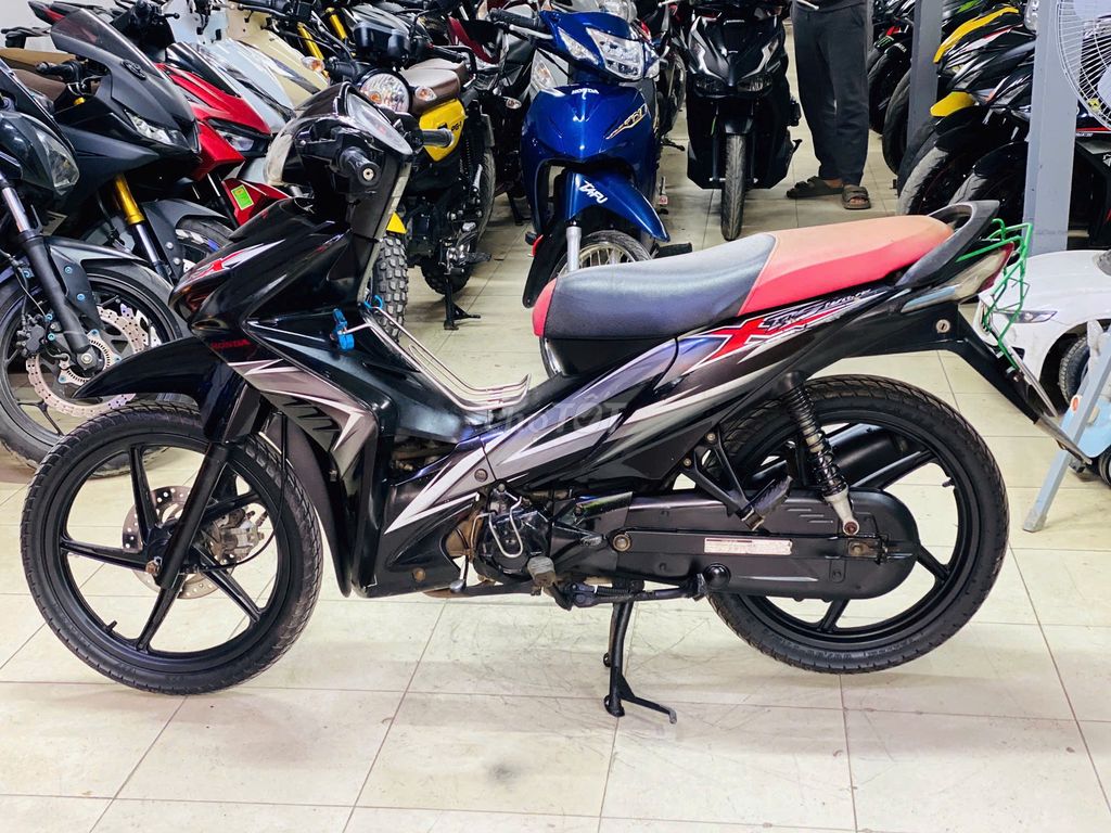 XE MÁY THỊNH PHÁT - WAVE RSX ĐẦU NHỎ ĐẦU CHÓT. Mua bán Xe máy tại Quận Bắc Từ Liêm Hà Nội được đăng bởi XE MÁY THỊNH PHÁT XE LƯỚT GIÁ RẺ hình 2