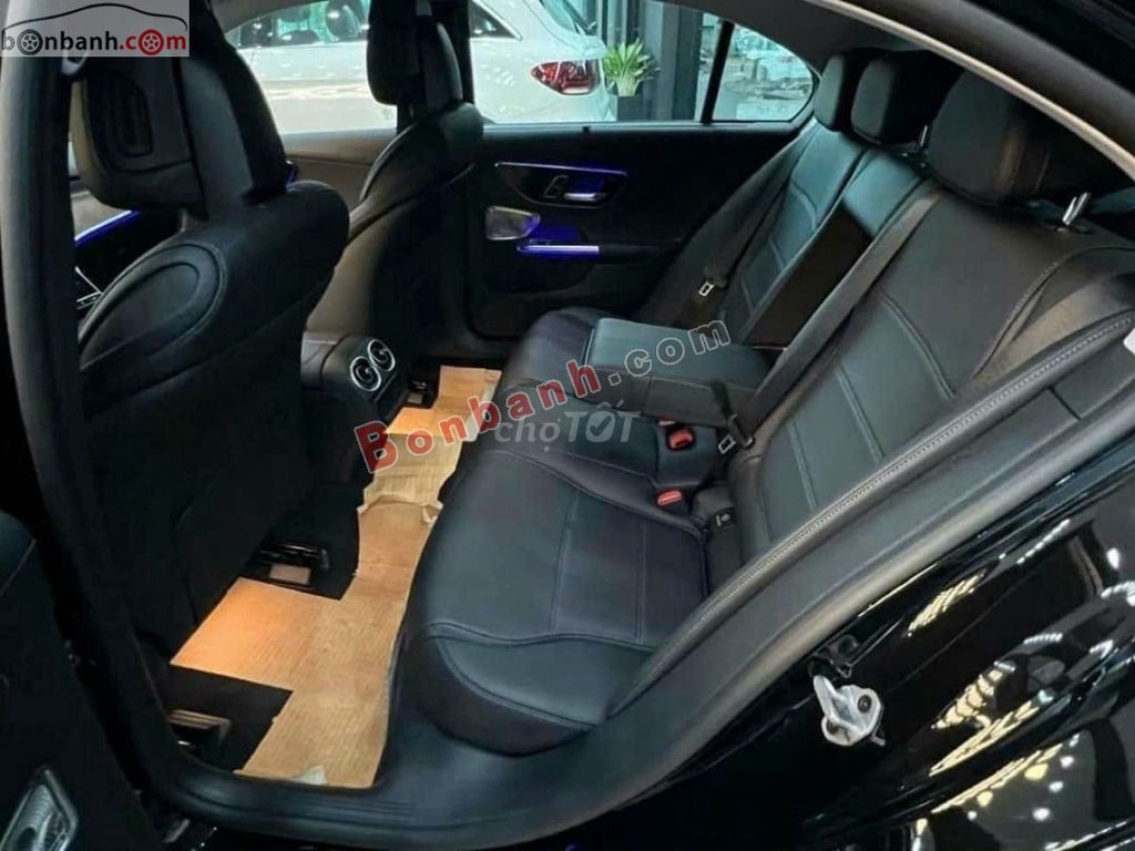 Mercedes Benz C200 Avantgarde Plus 2023. Mua bán Ô tô tại Thành phố Nha Trang Khánh Hòa được đăng bởi Nguyễn Quang Nam hình 5