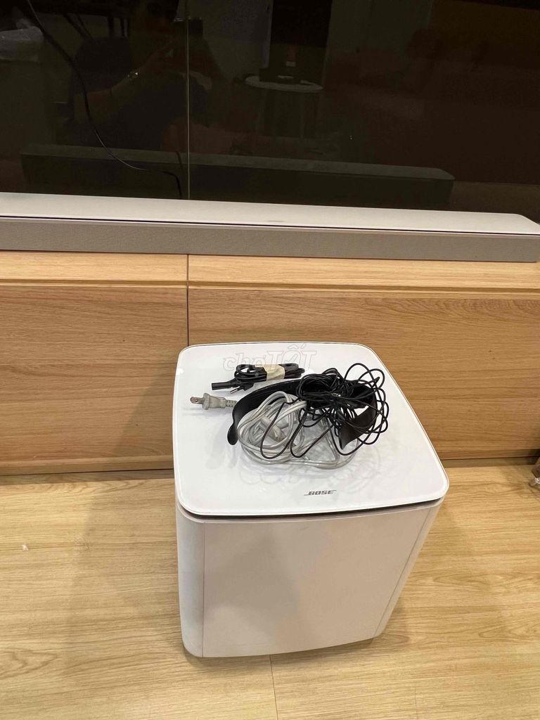 Loa Bose Soundbar 700 Trắng + Boss bass module 700. Mua bán Tivi, Âm thanh tại Quận Gò Vấp Tp Hồ Chí Minh được đăng bởi Nguyễn Phan Bá Khoa hình 1