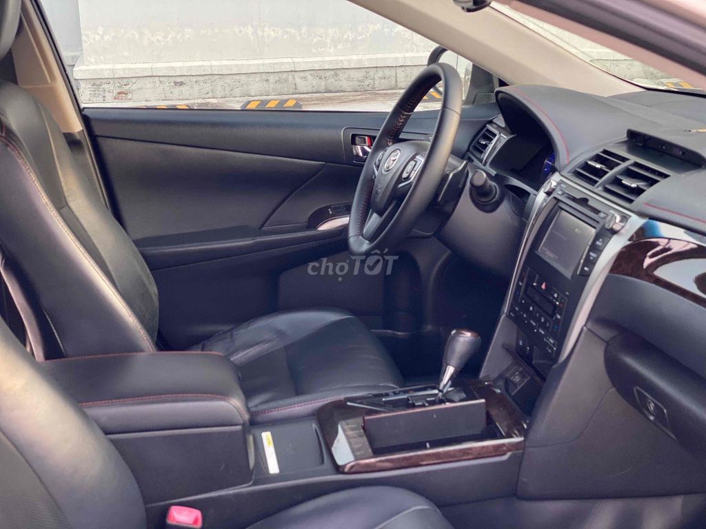 Toyota Camry 2016 2.5Q 90.000 km. Mua bán Ô tô tại Quận Bình Thạnh Tp Hồ Chí Minh được đăng bởi Toyota Sure hình 18