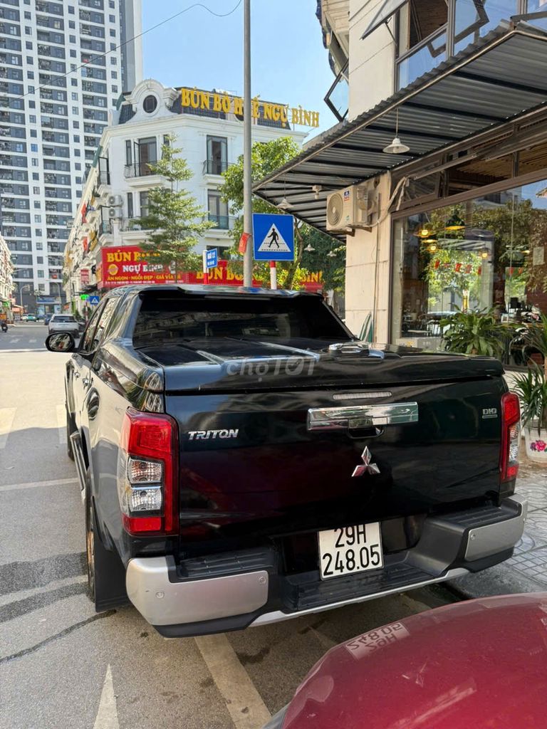 Mitsubishi Triton 2019 AT Mivec Premium - 80000 km. Mua bán Ô tô tại Huyện Gia Lâm Hà Nội được đăng bởi Hiếu Pham hình 2