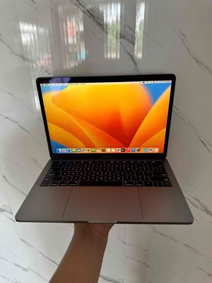 Macbook Pro 2019. i5 / Ram 8Gb / SSD 128Gb. Mua bán Laptop tại Thành phố Buôn Ma Thuột Đắk Lắk được đăng bởi Điện Thoại Laptop BMT