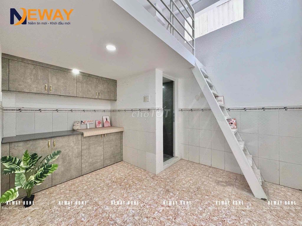 SIÊU PHẨM CỬA SỔ MỚI XÂY ĐẦY ĐỦ NỘI THẤT RỘNG THOÁNG SẠCH SẼ Ở LIỀN