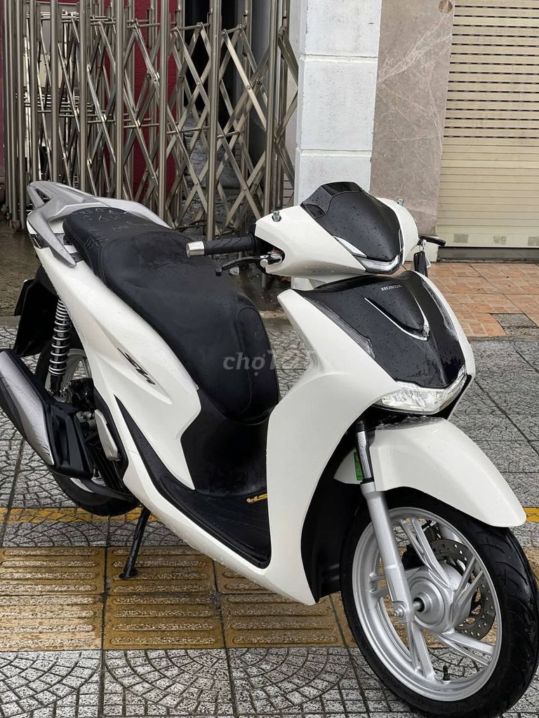 ❤️ Honda SH 125i ABS 2026 белая, как новый суперсерфинг