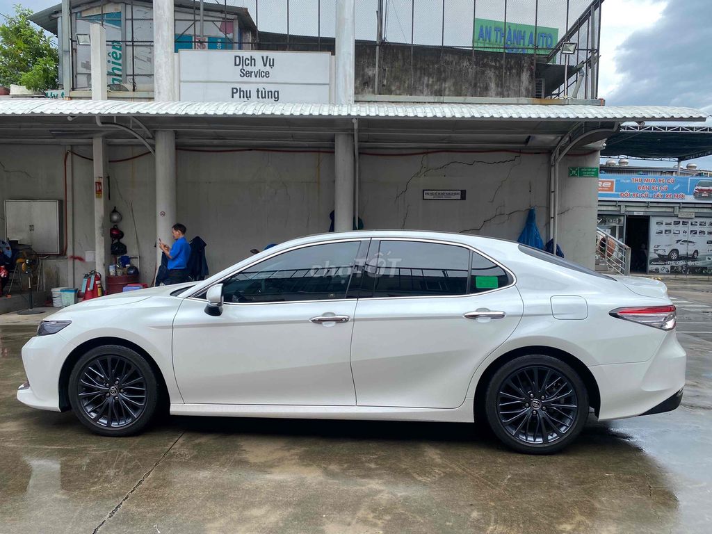 Toyota Camry 2021 2.5Q - 54271. Mua bán Ô tô tại Thành phố Thủ Đức Tp Hồ Chí Minh được đăng bởi Hào Toyota  hình 8