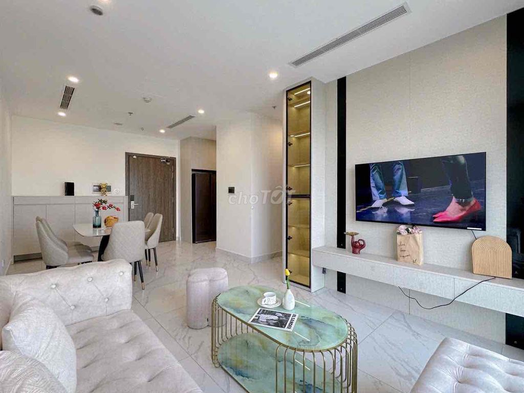 Аренда VIP апартаментов в Vinhomes Grand Park, 9 округ