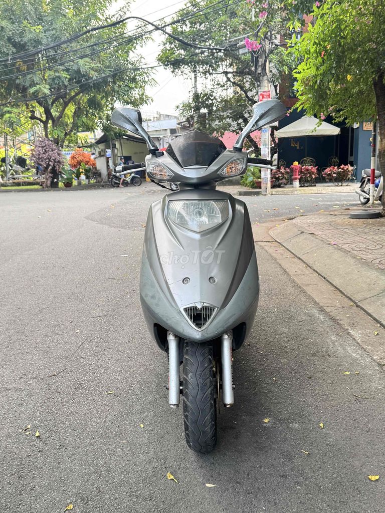 Suzuki Sappire 125cc, Xe chạy êm mượt,chở nặng tôt. Mua bán Xe máy tại Quận Tân Phú Tp Hồ Chí Minh được đăng bởi Linh hình 3