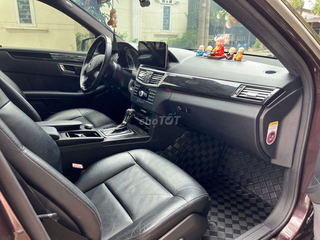 Hàng tốt - Mercedes Benz 2010 E250 AMG. Mua bán Ô tô tại Thành phố Thuận An Bình Dương được đăng bởi Xe zin hình 11