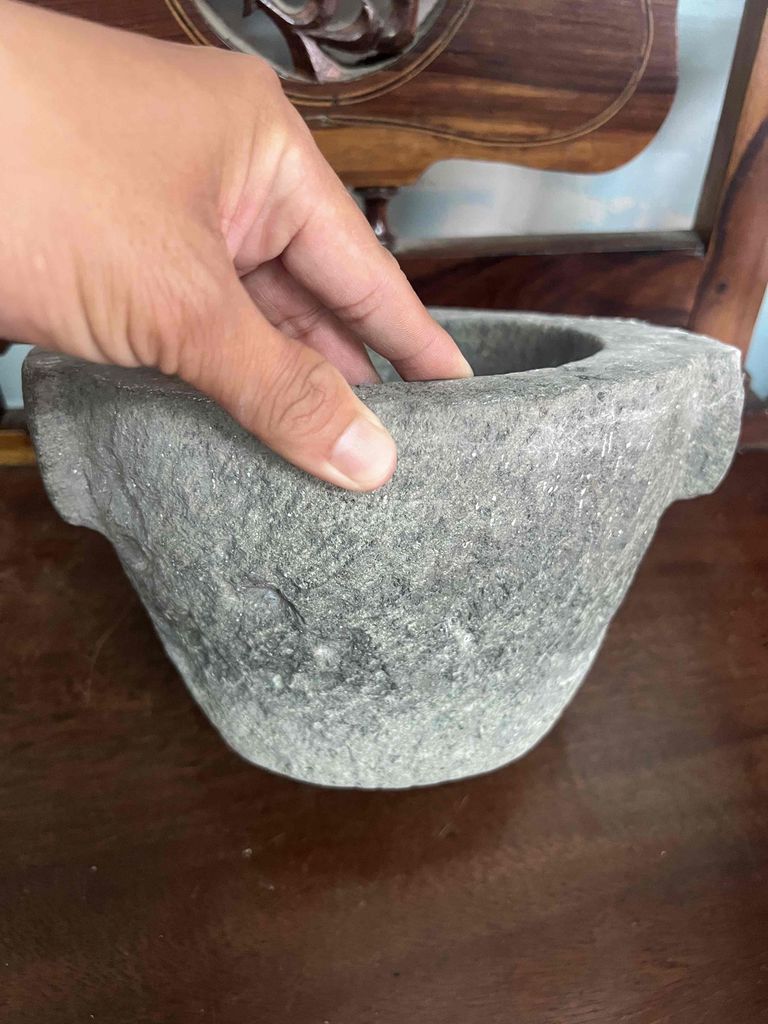 Cối đá cổ xưa. Mua bán Đồ sưu tầm, đồ cổ tại Quận Tân Bình Tp Hồ Chí Minh được đăng bởi Ba He hình 1