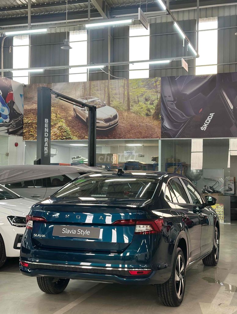 Skoda Slavia Lava Bule. Mua bán Ô tô tại Quận 7 Tp Hồ Chí Minh được đăng bởi Khởi Skoda Miền Nam hình 6