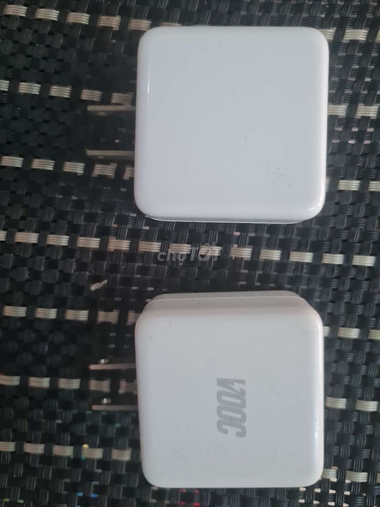 T.lý đồng giá Cục sạc điện thoại Oppo/Realme Trắng. Mua bán Phụ kiện (Màn hình, Chuột...) tại Quận 3 Tp Hồ Chí Minh được đăng bởi Sơn hình 1