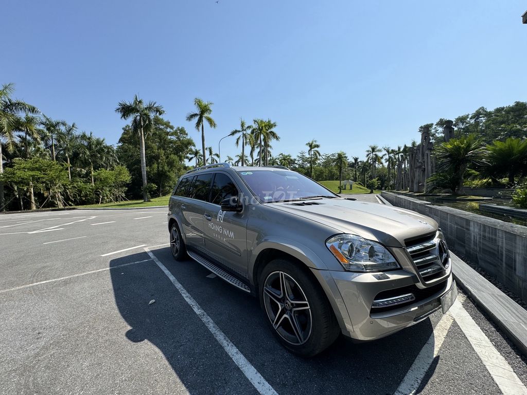 Gia đình có Merc GL550 đklđ 2009 sx 207 rất đẹp. Mua bán Ô tô tại Quận Tây Hồ Hà Nội được đăng bởi Nam Tước hình 11