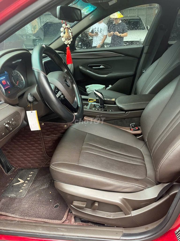 VinFast Lux A2.0 2019 2.0 AT - 100000000. Mua bán Ô tô tại Quận Hoàn Kiếm Hà Nội được đăng bởi Cao anh quân hình 3